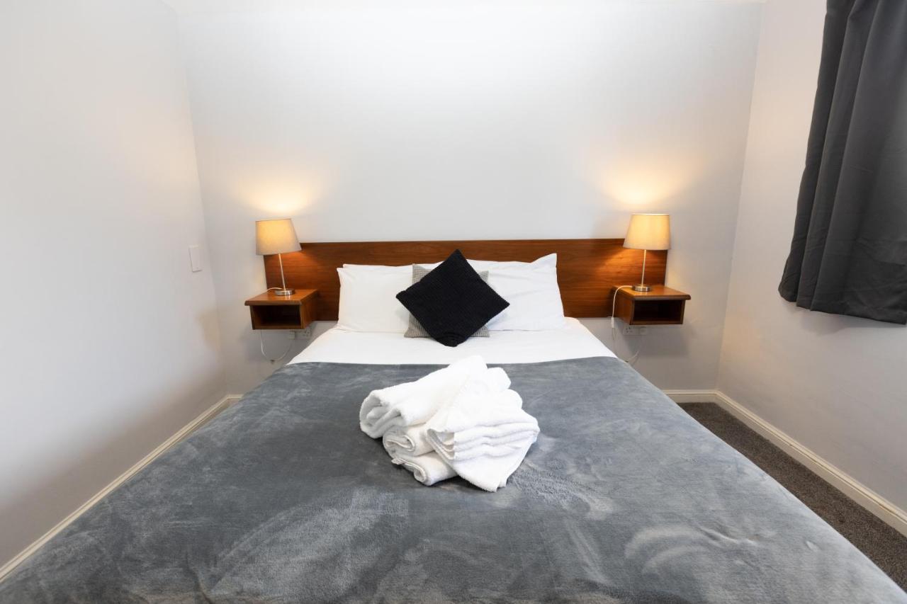 The Angel Hotel อัลตัน ภายนอก รูปภาพ